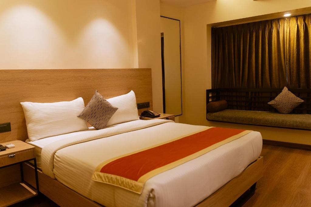 Room image 2