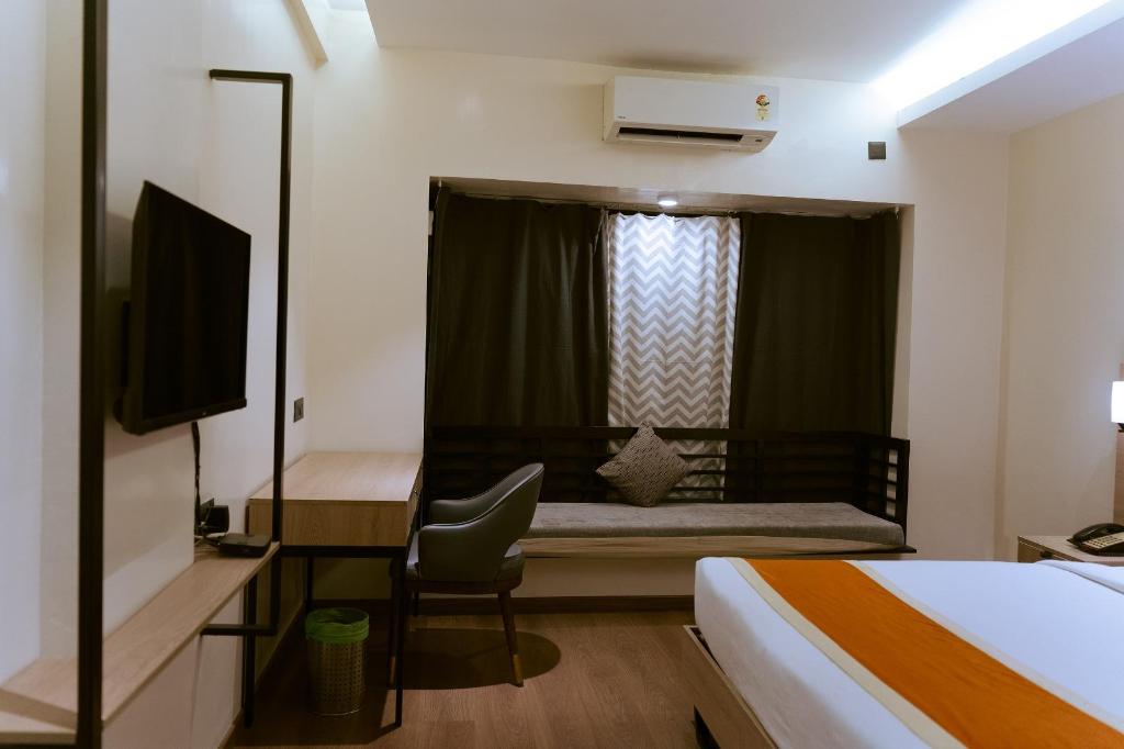Room image 3